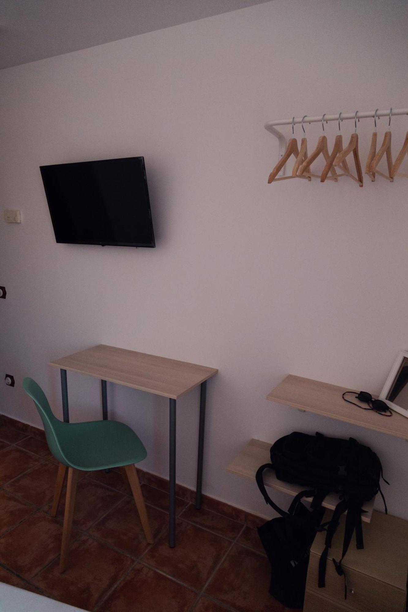 Hostal Corper Navalcarnero Exterior photo